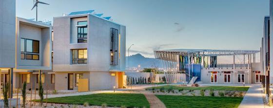 High-Performance Buildings Do Not Have to Be More Expensive High-Performance Buildings Do Not Have to Be More Expensive